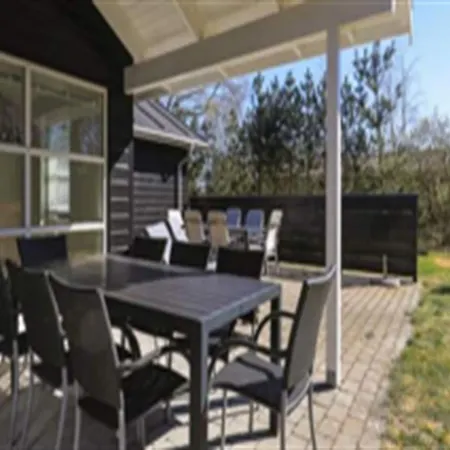 Varpu - 1-5km From The Sea By Interhome Hals