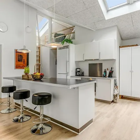Varpu - 1-5km From The Sea By Interhome Feriehus
