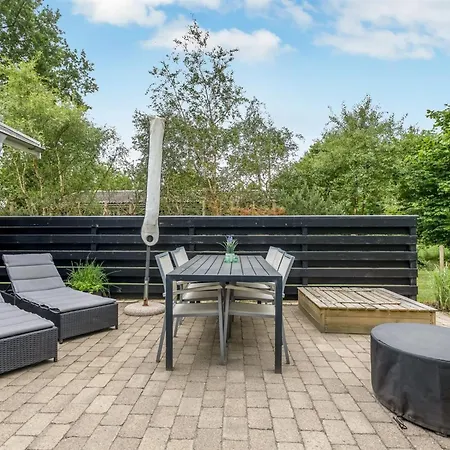 Feriehus Varpu - 1-5km From The Sea By Interhome Hals